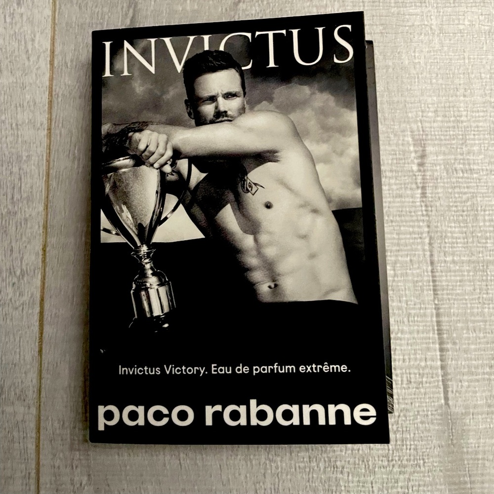 Nwt Invictus paco rabanne